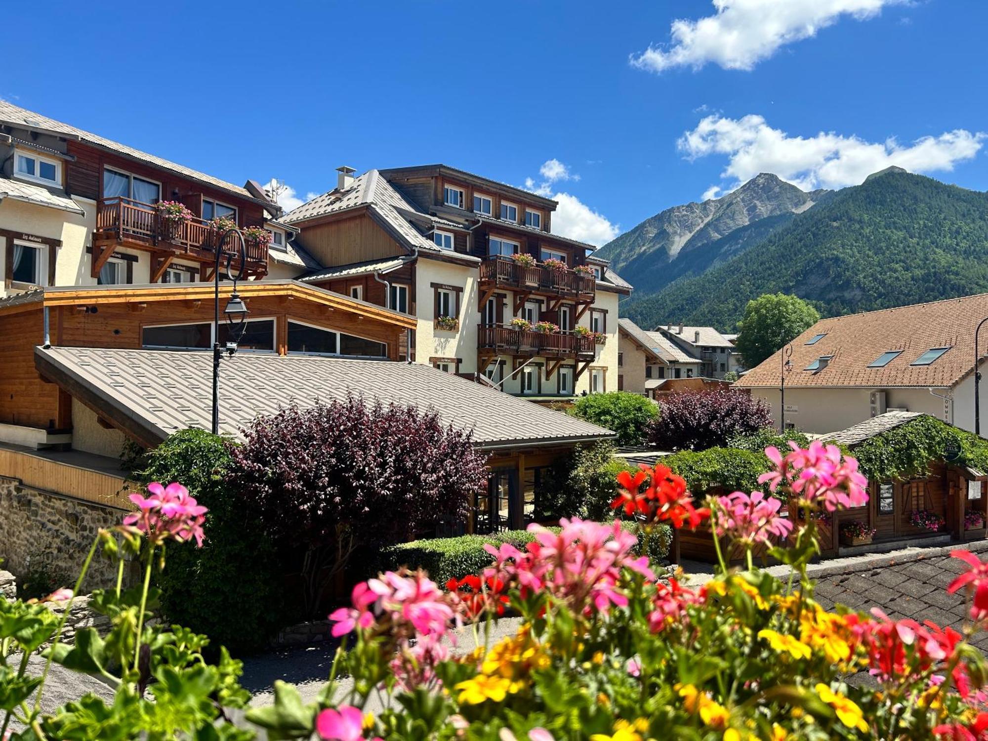 Hotel Les Autanes Spa-Balneotherapie & Restaurant Ancelle Esterno foto